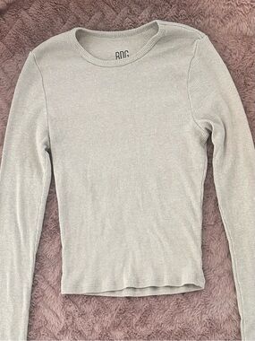 BDG Tight Fitting Grey Long Sleeve